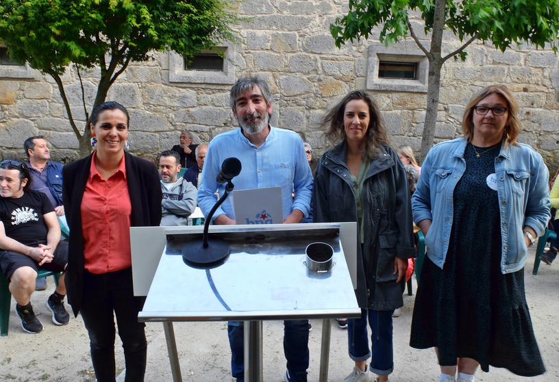 Yasmina Moreira; responsábel de organización, Iago Pereira; portavoz municipal, Alexandra Fernández; deputada do BNG no Parlamento Galego, Julia Castro; responsábel local.